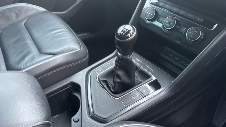 Volkswagen Tiguan 2.0 TDi 150 R-Line 5dr Diesel Estate